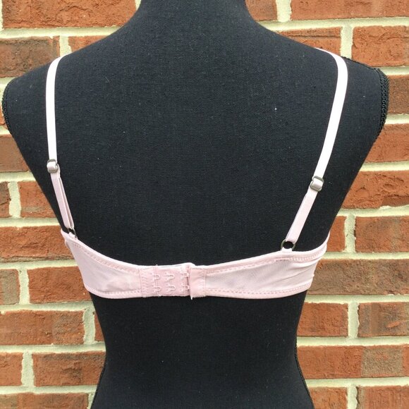 Lucky Brand Bra Size 36C Pink Lace Trim Lightly Padded Wireless Adjustable - Picture 3 of 4